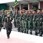 Danrem 044/Gapo Brigjen TNI Adri Koesdyanto menghadiri upacara peringatan Hari Juang TNI AD ke-80 Tahun 2025 yang dipimpin Pangdam II/Sriwijaya Mayjen TNI Ujang Darwis di Makodam II/Sriwijaya, Palembang, Senin (15/12/2025).