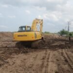 Proses pengecoran beton Jalan Kasiba–Lasiba di Palembang terus berjalan.