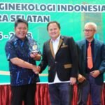 Gubernur Sumatera Selatan H. Herman Deru saat menghadiri pelantikan Pengurus POGI Cabang Sumsel periode 2025–2028 di Palembang, Sabtu (27/12/2025).