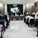 Kakanwil Kemenag Sumsel Syafitri Irwan membuka Sosialisasi Indeks Layanan Keagamaan Tahun 2025 yang digelar BMBPSDM Kemenag RI secara hybrid di Aula Kanwil Kemenag Sumsel, Selasa (30/12/2025).
