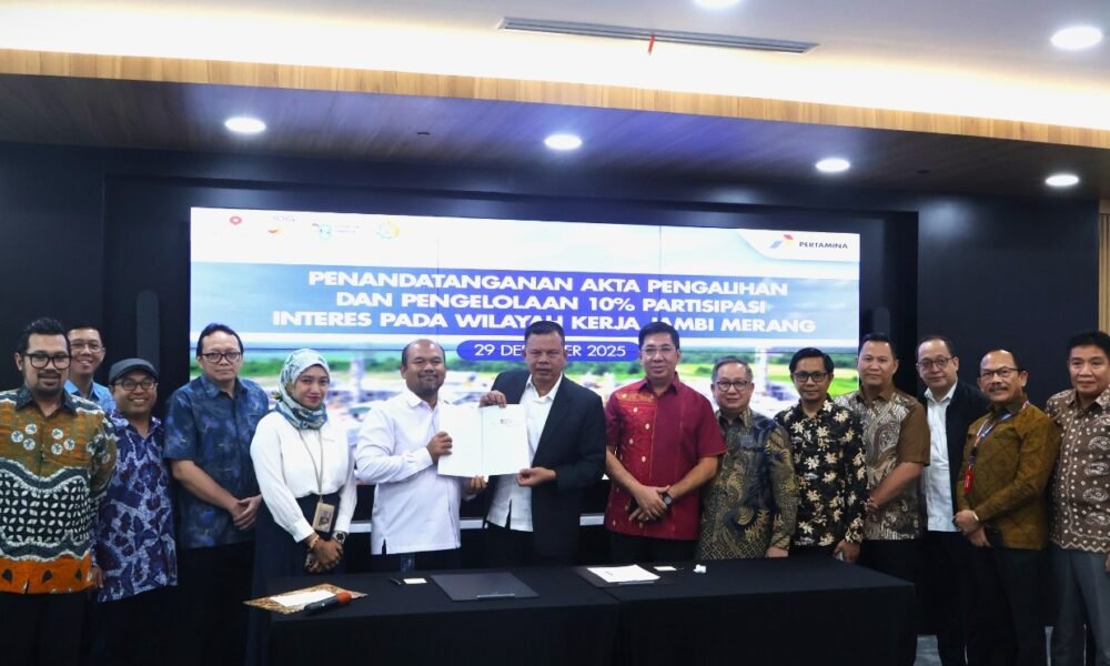 Penandatanganan Perjanjian Pengalihan Participating Interest (PI) 10% Wilayah Kerja Jambi Merang antara PT Pertamina Hulu Energi Jambi Merang dan PT Sumsel Energi Merang di Jakarta, Senin (29/12).