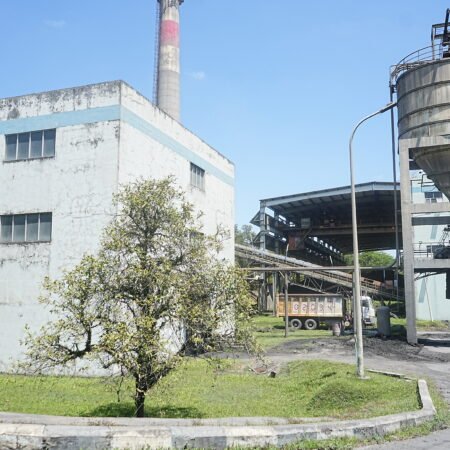 PTBA Perkuat Langkah Menuju Energi Bersih Lewat Uji Coba Co-Firing Wood Pellet di PLTU Tanjung Enim PTBA Perkuat Langkah Menuju Energi Bersih Lewat Uji Coba Co-Firing Wood Pellet di PLTU Tanjung Enim.