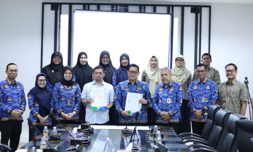 BPJS Kesehatan Cabang Palembang bersama Pemerintah Provinsi Sumatera Selatan menandatangani Rencana Kerja Provinsi Sumsel Tahun 2026 di Palembang, Rabu (17/12/2025).