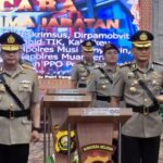 Kapolda Sumsel Irjen Pol Andi Rian Ryacudu Djajadi memimpin langsung serah terima jabatan dari Brigjen Pol Harryo Sugihhartono kepada Kombes Pol Sonny Mahar Budi.
