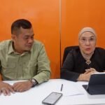 Penasihat hukum korban, Adv Hj Titis Rachmawati, SH MH CLA menilai menonaktifkan oknum dosen tersebut merupakan hal yang mendesak dan harus segera ditindaklanjuti.