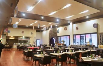 Suasana hangat Ramadhan di Harper Palembang melalui event iftar Ruby Al-Barokah, menghadirkan buffet all you can eat bernuansa budaya Asia yang elegan dan berkelas.