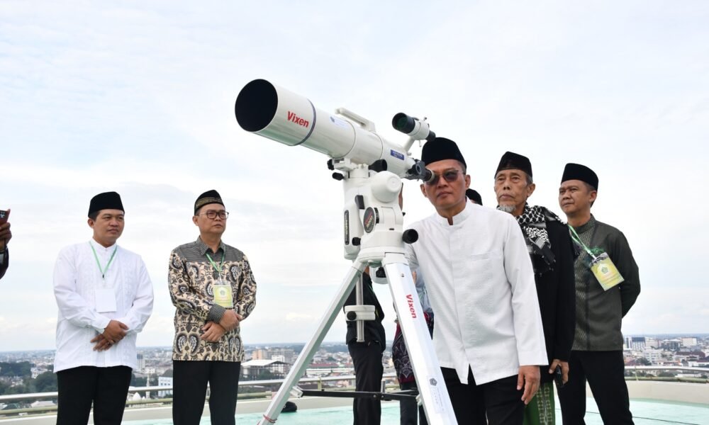 Rukyatul Hilal dari Ketinggian Palembang, Kakanwil Kemenag Sumsel Sampaikan Pesan Kerukunan