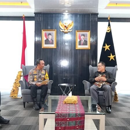 Terima Tokoh Lintas Agama, Kapolda Sumsel Pastikan Pendekatan Humanis dalam Pelayanan Terima Tokoh Lintas Agama, Kapolda Sumsel Pastikan Pendekatan Humanis dalam Pelayanan