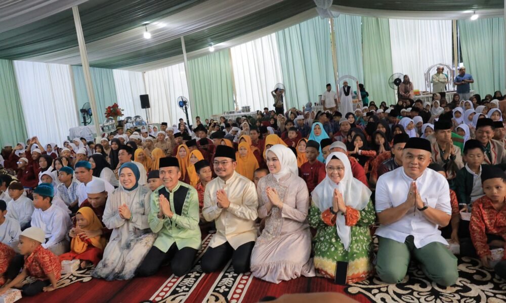 Peringati Setahun Kepemimpinan, Ratu Dewa-Prima Salam Gelar Tasyakuran dan Buka Puasa Bersama Anak Yatim