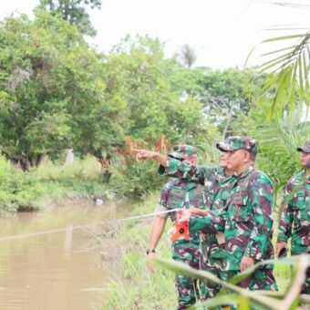 Kodim 0418/Palembang Survei Tiga Lokasi Strategis Pembangunan Jembatan di Gandus Kodim 0418/Palembang Survei Tiga Lokasi Strategis Pembangunan Jembatan di Gandus