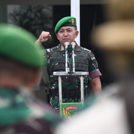 Pimpin Apel Perdana, Danrem 044/Gapo Sampaikan Pesan Kuat dalam Tekankan Disiplin dan Hindari Pelanggaran