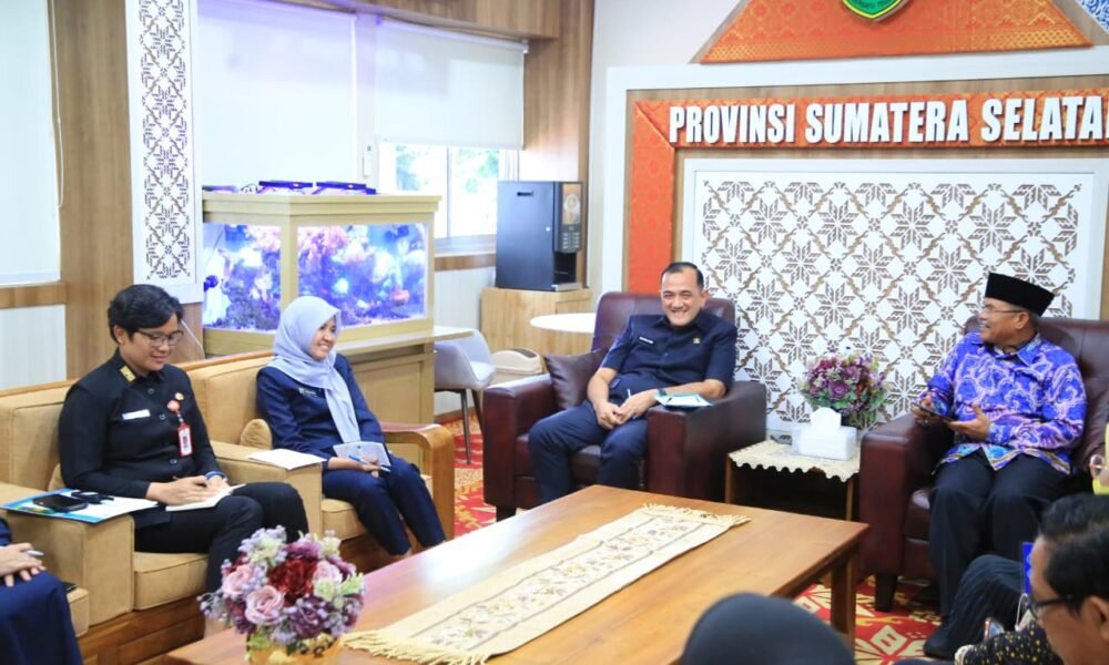 Sekda Edward Candra Bahas Penguatan Kerja Sama Pengembangan SDM dengan Universitas Tridinanti