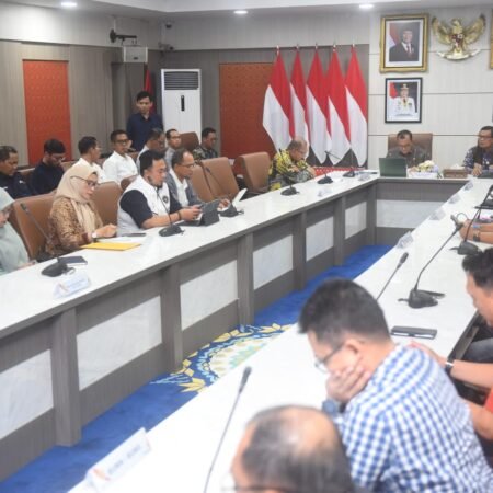 Sekda Sumsel Koordinasikan Percepatan Teknis Pembangunan Empat Flyover di Muara Enim Sekda Edward Candra Koordinasikan Percepatan Teknis Pembangunan Empat Flyover di Muara Enim