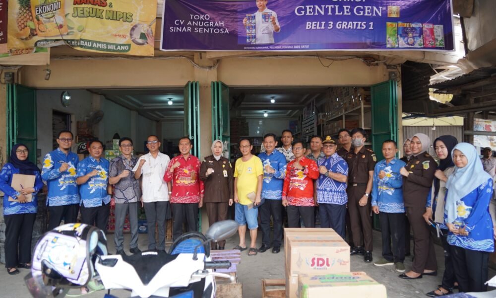 Pastikan Stok Aman Jelang Lebaran, TPID OKI Sidak Agen Sembako di Pasar Kayuagung