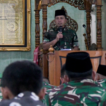 Ajak Prajurit Tingkatkan Keimanan dan Pengamalan Nilai Al-Quran Ajak Prajurit Tingkatkan Keimanan dan Pengamalan Nilai Al-Quran