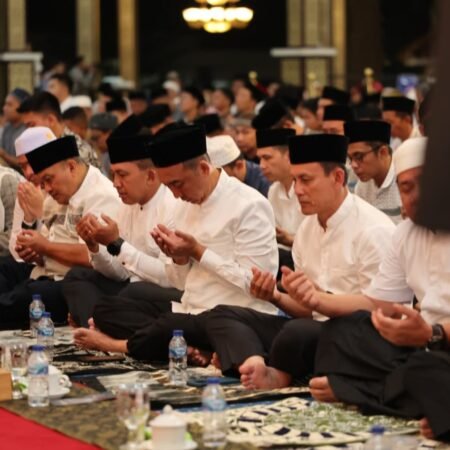 Kapolda Sumsel Bersama Gubernur dan Pangdam Konsolidasikan Pengamanan Lebaran Kapolda Sumsel Bersama Gubernur dan Pangdam Konsolidasikan Pengamanan Lebaran