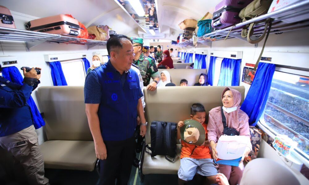 Lepas Mudik Gratis Pemprov Sumsel Lebaran 1447 H, Wagub Cik Ujang Ingatkan Pemudik Utamakan Keselamatan