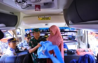 Ikut Melepas Mudik Gratis, Kasdam II/Sriwijaya: Semoga Selamat Sampai Tujuan