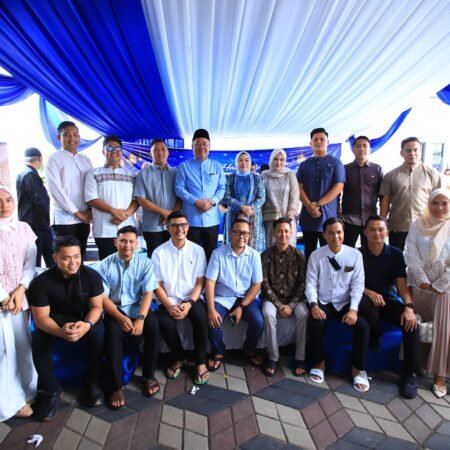 Open House di Lahat, Wagub Cik Ujang Berdayakan Pedagang Kecil dan UMKM Lokal Open House di Lahat, Wagub Cik Ujang Berdayakan Pedagang Kecil dan UMKM Lokal