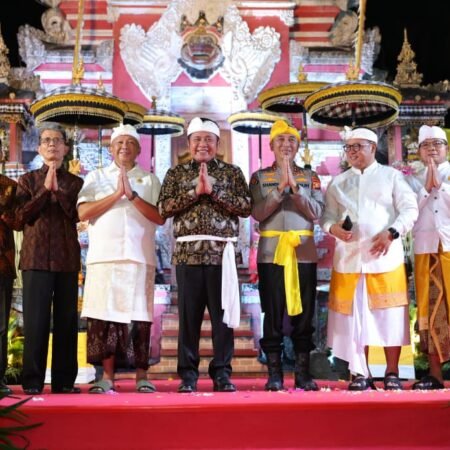 Kapolda Sumsel Perkuat Narasi Toleransi sebagai Pilar Kamtibmas Nasional di Malam Dharma Santi