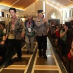 Sapa Jemaat Santo Yoseph, Kapolda Sandi Nugroho Ajak Gotong Royong Jaga Kamtibmas Bumi Sriwijaya Sapa Jemaat Santo Yoseph, Kapolda Sandi Nugroho Ajak Gotong Royong Jaga Kamtibmas Bumi Sriwijaya