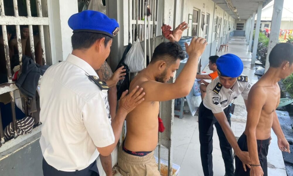 Ciptakan Kondisi Aman dan Kondusif, Rutan Palembang Razia Kamar Hunian Warga Binaan, Hasilnya?