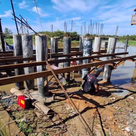 Banyak Tantangan, Pengerjaan 2 Jembatan Gantung di Wilayah OKI Tetap Dikebut