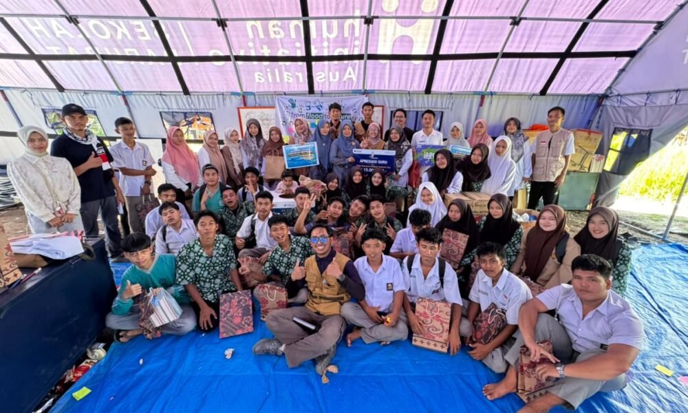 PTBA Perkuat Pemulihan Psikologis dan Sarana Pendidikan Pascabanjir Sumatera