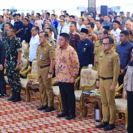 Gubernur Herman Deru Tegaskan Komitmen Selaraskan Perencanaan Pembangunan Pusat dan Daerah Gubernur Herman Deru Tegaskan Komitmen Selaraskan Perencanaan Pembangunan Pusat dan Daerah