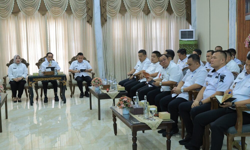 Tak Lagi Sekadar Imbauan, Sanksi Tegas untuk Pembuang Sampah Sembarangan di Palembang