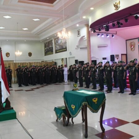 Regenerasi Kepemimpinan TNI AD, Sejumlah Pejabat di Kodam II/Swj dan Korem 044/Gapo Resmi Diganti Regenerasi Kepemimpinan TNI AD, Sejumlah Pejabat di Kodam II/Swj dan Korem 044/Gapo Resmi Diganti