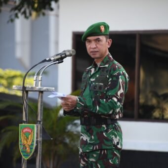 Kasrem 044/Gapo Sampaikan Pesan Panglima TNI dalam Upacara: Jaga Nama Baik Institusi