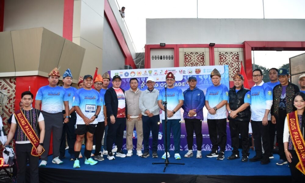 Semangat Kartini Menggema di Palembang, Danrem 044/Gapo Ikut Lari Wastra Budaya