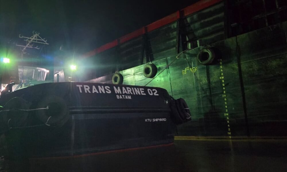 Ditabrak Tongkang Larat Rumah Warga Gandus Roboh, Polisi Selidiki Unsur Kelalaian Tug Boat Trans Marine 02