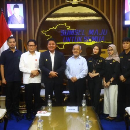Gubernur Herman Deru Sambut Baik Kehadiran Sriwijaya Health Institute, Pertama di Sumbagsel Gubernur Herman Deru Sambut Baik Kehadiran Sriwijaya Health Institute, Pertama di Sumbagsel