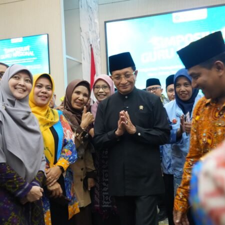 Respons Aspirasi, Ini Sejumlah Upaya Kemenag Tingkatkan Kesejahteraan Guru Respons Aspirasi, Ini Sejumlah Upaya Kemenag Tingkatkan Kesejahteraan Guru