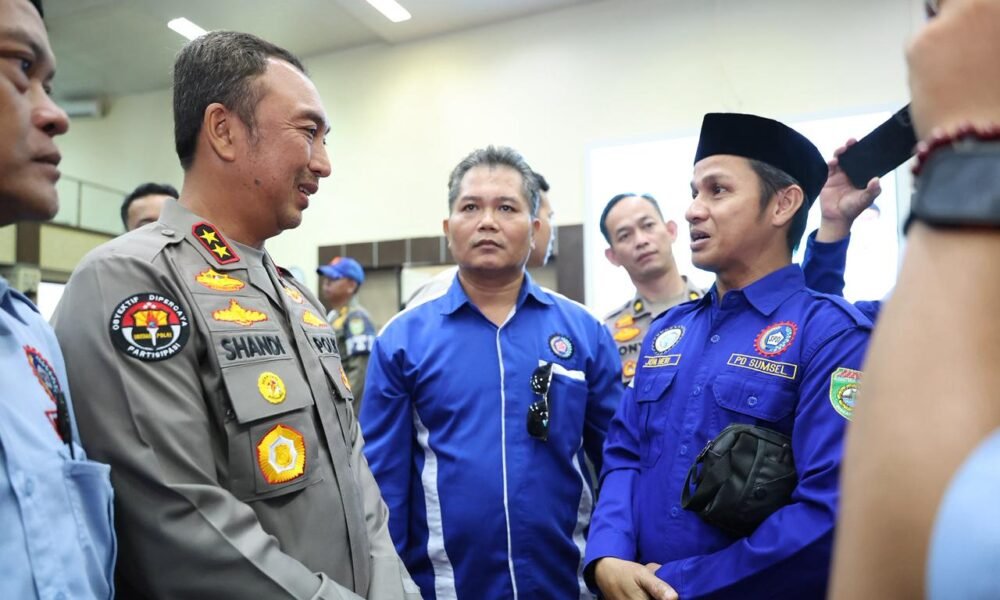 Kapolda Sumsel Hadiri Sarasehan May Day 2026, Tegaskan Polri Mitra Penyelesaian Masalah Buruh