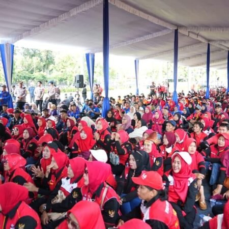 May Day 2026: Komitmen Gubernur Surati Presiden dan Aksi Tertib 416 Buruh dalam Kawalan Profesional Polda Sumsel May Day 2026: Komitmen Gubernur Surati Presiden dan Aksi Tertib 416 Buruh dalam Kawalan Profesional Polda Sumsel