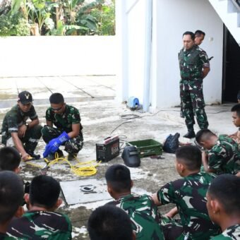 Pembekalan Welding, Korem 044/Gapo Tingkatkan Kapabilitas Prajurit Yon TP 950 Pembekalan Welding, Korem 044/Gapo Tingkatkan Kapabilitas Prajurit Yon TP 950