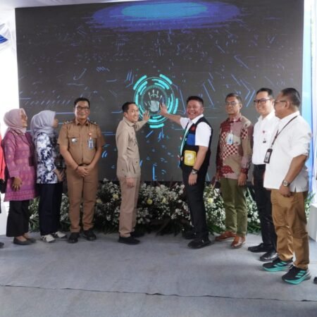 Dukung program pemerintah, Bank Sumsel Babel Berikan Bantuan Perbaikan RTLH Dukung program pemerintah, Bank Sumsel Babel Berikan Bantuan Perbaikan RTLH