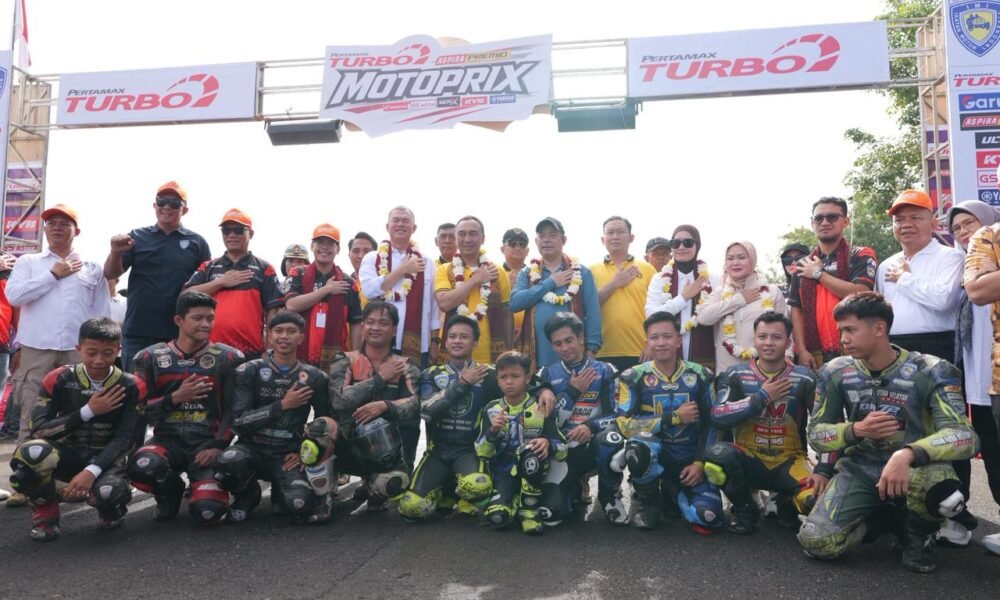 Implementasi Presisi Polri, Kapolda Sumsel Sukseskan Gelaran Nasional Final Race Kejurnas Motoprix Lahat ⠀