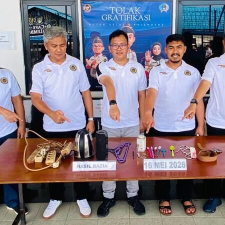 Rutan Palembang Razia Rutin Blok Hunian Warga Binaan untuk Ciptakan Lingkungan yang Aman dan Tertib