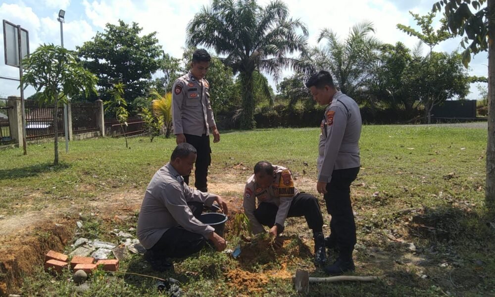 Dukung Pembangunan Berkelanjutan, Polda Sumatera Selatan Jadikan Asrama Polri Percontohan Penghijauan