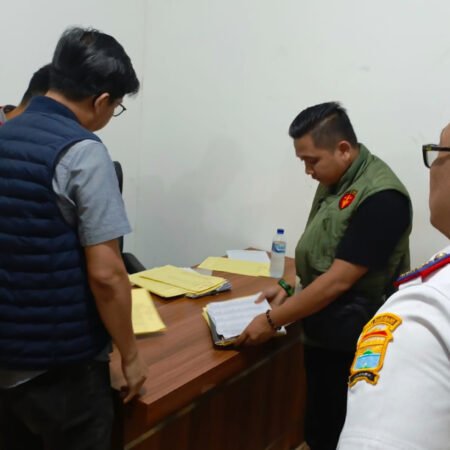Kejari Palembang Geledah Kantor Dishub Kota Palembang, Dugaan Korupsi Pengadaan Lampu Jalan 2025 Diusut Tim Tindak Pidana Khusus (Pidsus) Kejaksaan Negeri (Kejari) Palembang menggeledah Kantor Dinas Perhubungan (Dishub) Kota Palembang, Senin 29 Juni 2026. (Foto: istimewa)