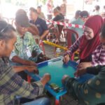 Seru! Meriahkan HUT ke-1443 Kota Palembang, Diskominfo Gelar Lomba Gaple dan Efootball Antar OPD dan Jurnalis Media online SRIWIJAYATERKINI.CO yang ikut memeriahkan lomba Gaple yang diwakili oleh Direktur SRIWIJAYATERKINI.CO, Yulie Afriyani, yang berpasangan dengan M Aditya Pratama dari Divisi Social Media Officer SRIWIJAYATERKINI.CO. (Foto: DIT/Sriwijayaterkini.co)