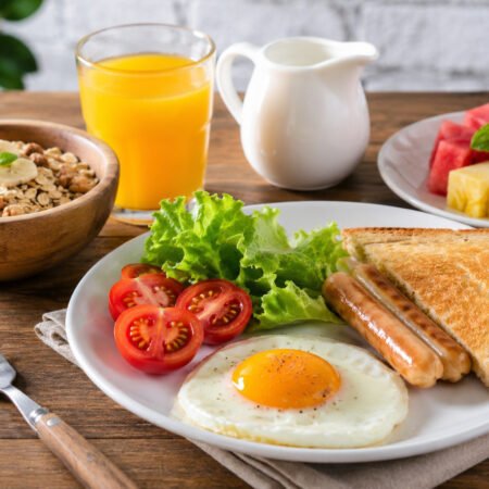 https://sriwijayaterkini.co/kebiasaan-sarapan-pagi-ternyata-bisa-menentukan-kesehatan-dan-produktivitas-seharian/