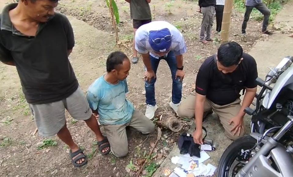 Rumah Kosong Jadi Markas Pengemasan Narkoba, Polres Prabumulih Amankan Pengedar dan 24 Paket Sabu