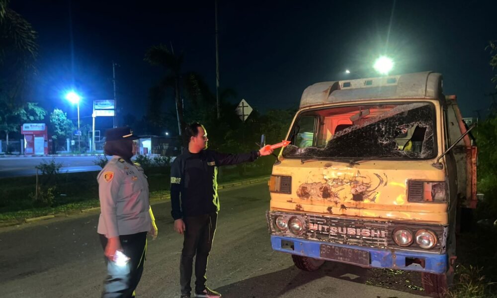 Tegur Penyerobot Antrean Solar di SPBU Noerdin Pandji, Sopir Truk Tewas Dikeroyok