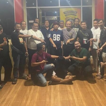 Kasus Pengeroyokan Sopir Truk Saat Antrean Solar di SPBU Noerdin Pandji Terungkap, Dua Tersangka Dibekuk, Satu Diburu