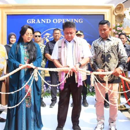 Herman Deru Tekankan Pengembangan Wisata Alam Harus Berbasis Kelestarian Lingkungan